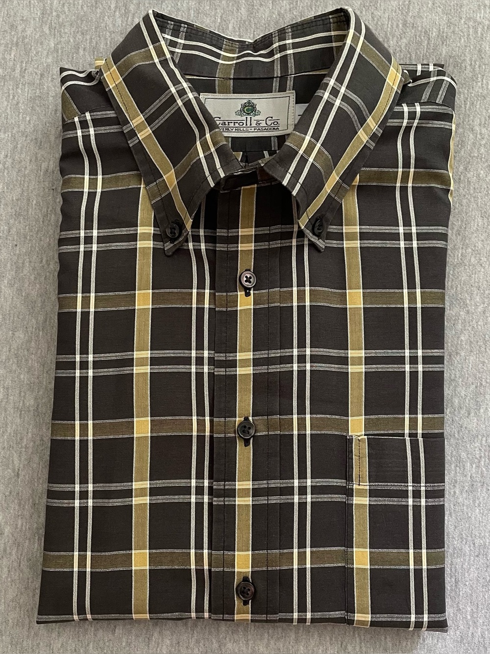 Carroll & Co Men’s Sz Large Black/Yellow Plaid Short Sleeve Button-Down Shirt